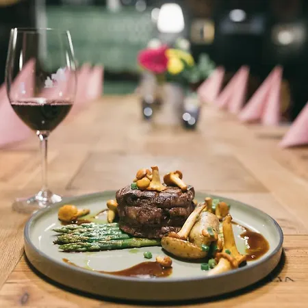 Boutique Im Auracher Loechl