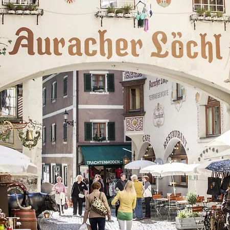 Boutique Im Auracher Loechl Куфштайн