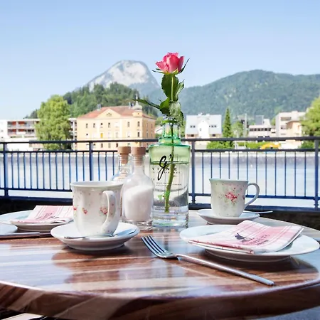 Boutique Im Auracher Loechl Hotel