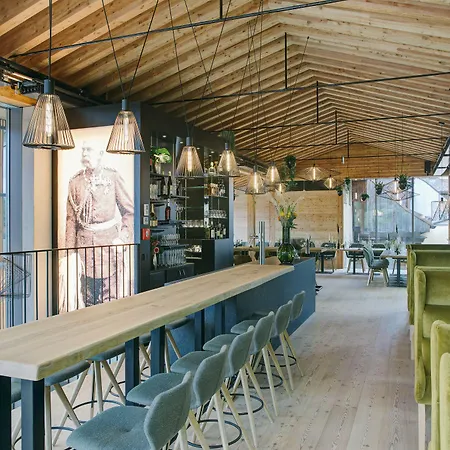 Boutique Im Auracher Loechl Куфштайн