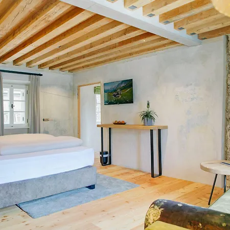 Отель Boutique Im Auracher Loechl