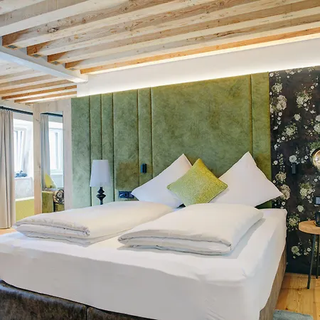 Отель Boutique Im Auracher Loechl Куфштайн