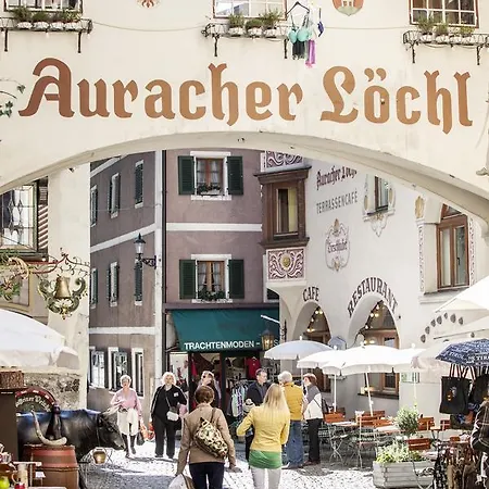 Hotel Boutique Im Auracher Löchl