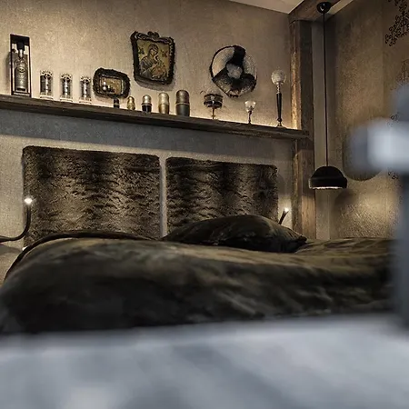 Boutique Im Auracher Loechl Hotel 4*