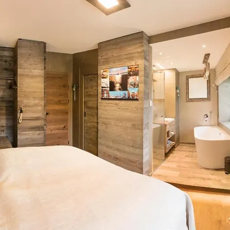 Отель Boutique Im Auracher Loechl Куфштайн