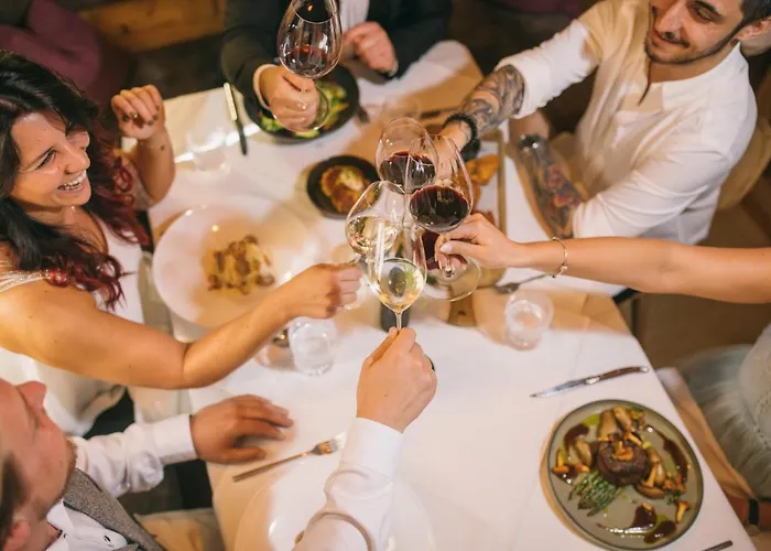 酒店 Boutique Im Auracher Loechl 4*