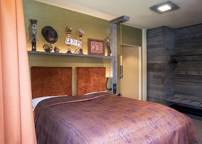 酒店 Boutique Im Auracher Loechl 4*