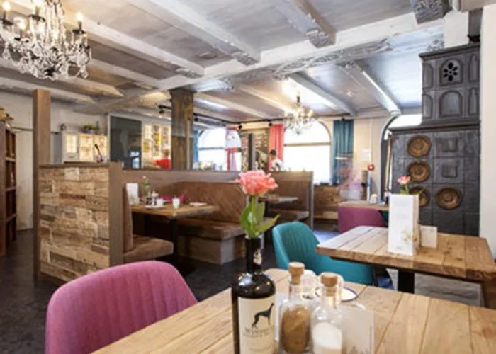 Boutique Im Auracher Loechl 酒店 4*