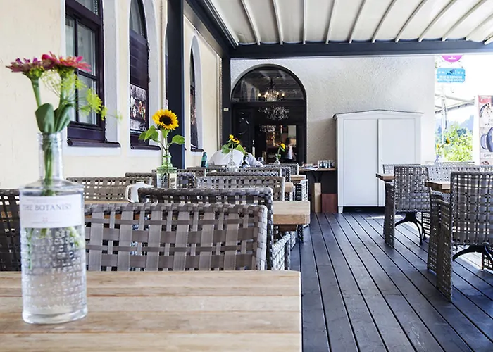 酒店 Boutique Im Auracher Loechl 4*