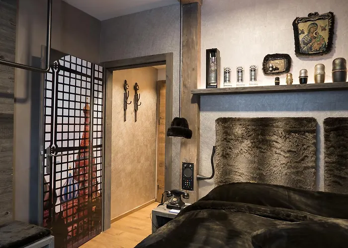 Boutique Im Auracher Loechl 酒店 4*