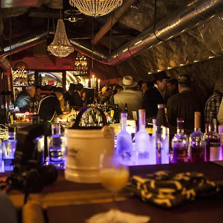 فندق Boutique Im Auracher Loechl كوفستيين