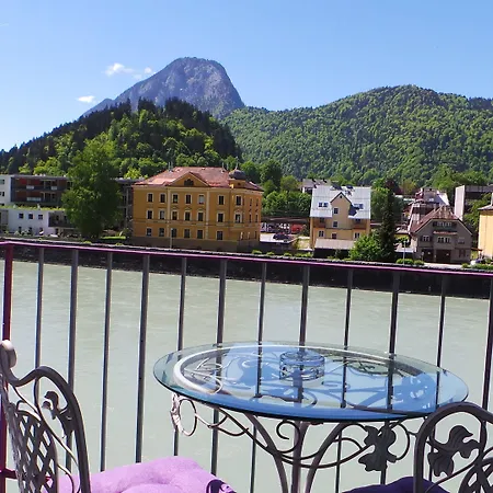 Boutique Im Auracher Loechl كوفستيين
